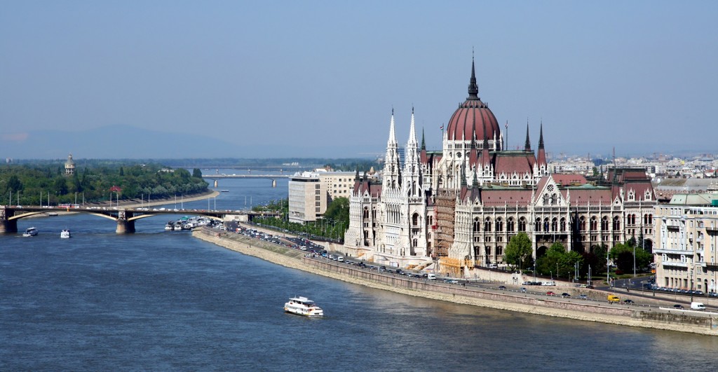 Budapest_Parliament_amk
